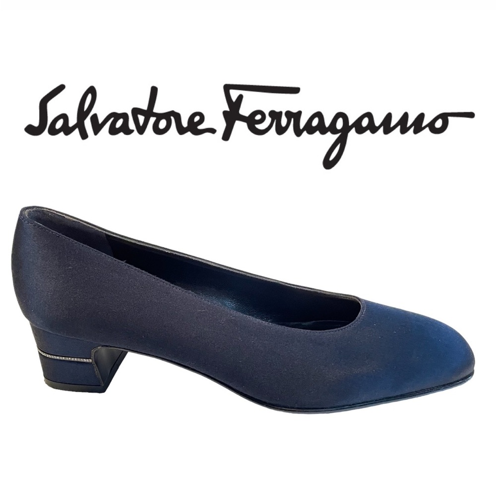 Salvatore Ferragamo block heel square toe black satin heels Size 7 narrow